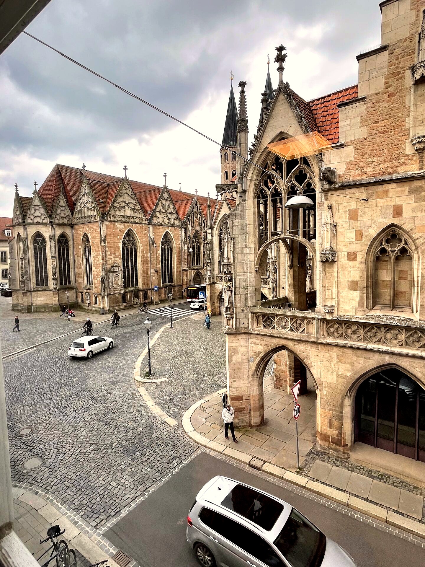 The Square